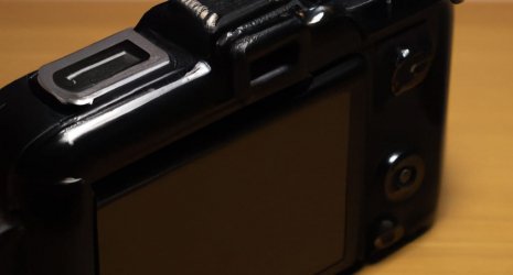 ¿Existen fundas que se adapten específicamente a modelos de cámaras de vídeo conocidos?